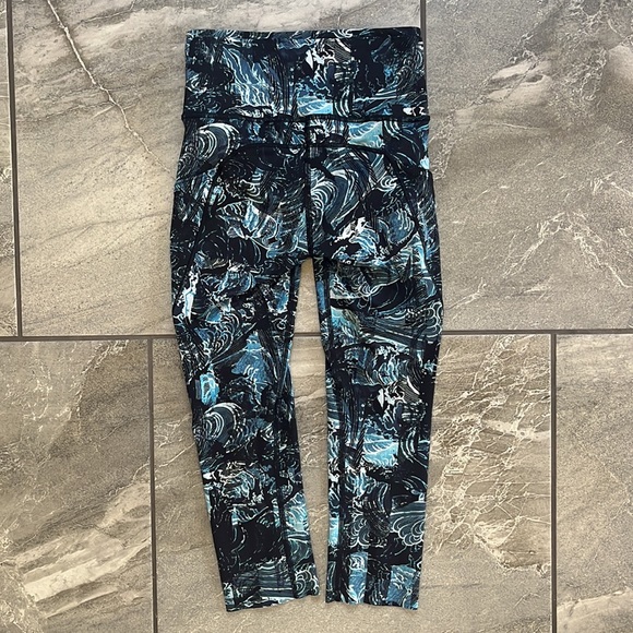🍋 Lululemon Fast & Free Crop II High Rise Nulux 19” size 2 - Picture 2 of 7